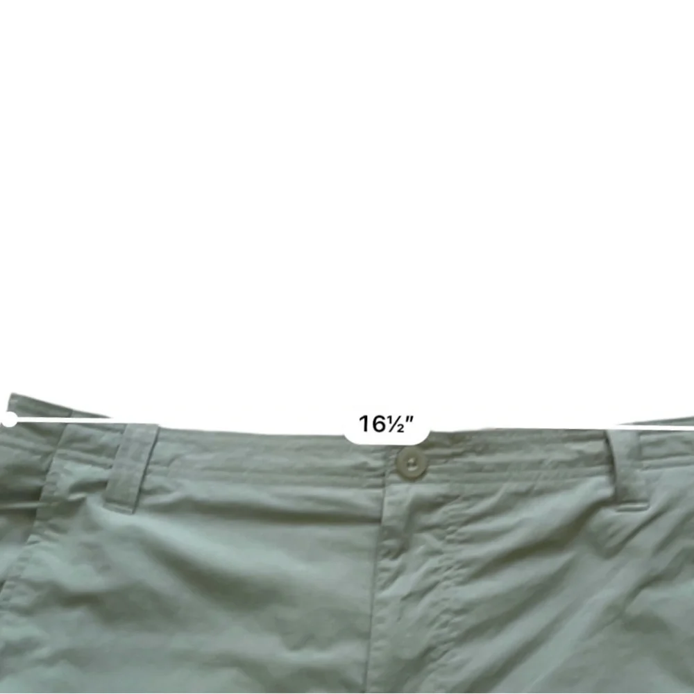 Columbia fishing gear nylon green olive cargo shorts L pocket zipper button logo